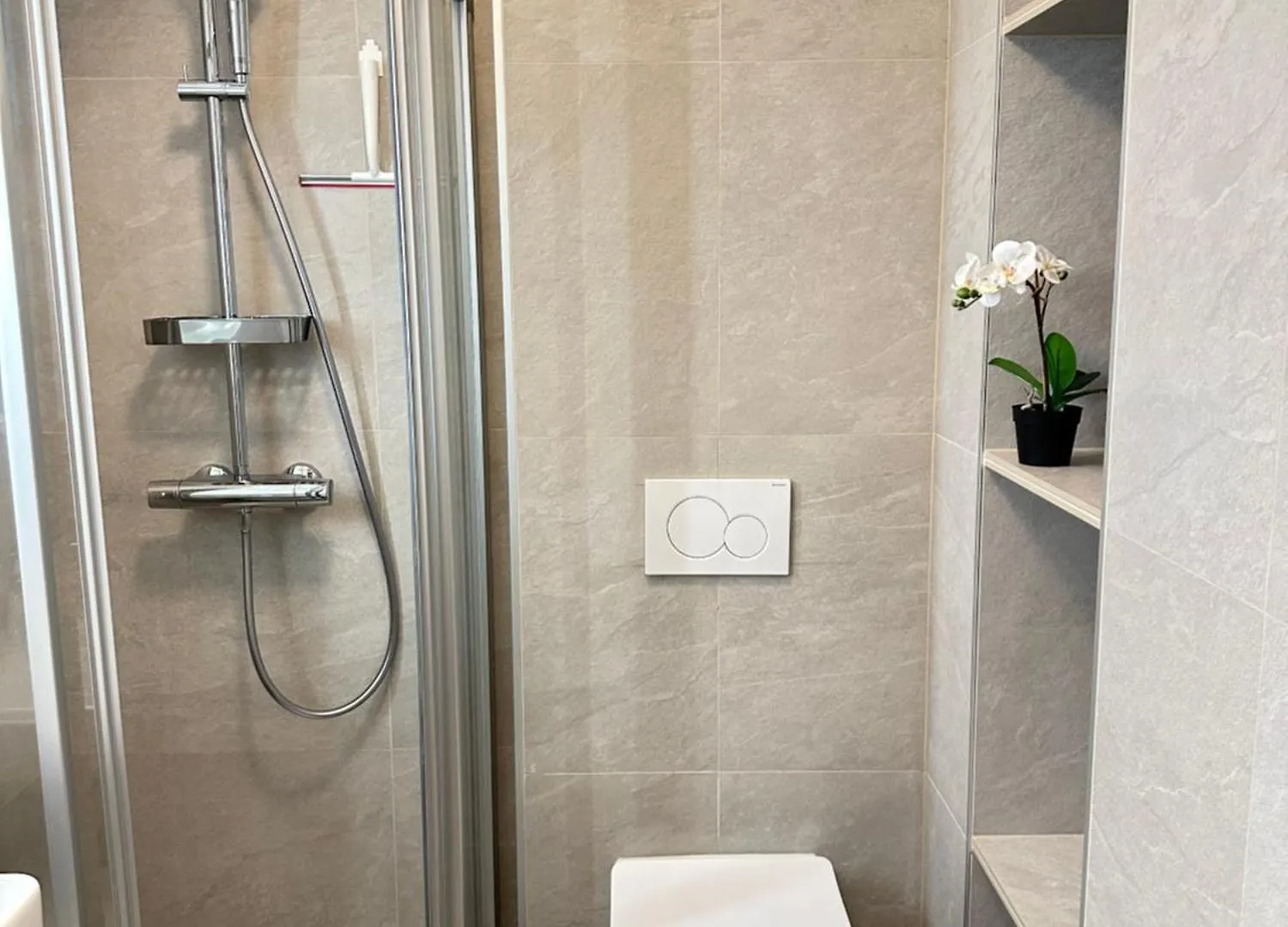 The Peaceful Garden Stay & Free Parking Salzburgo 0*,